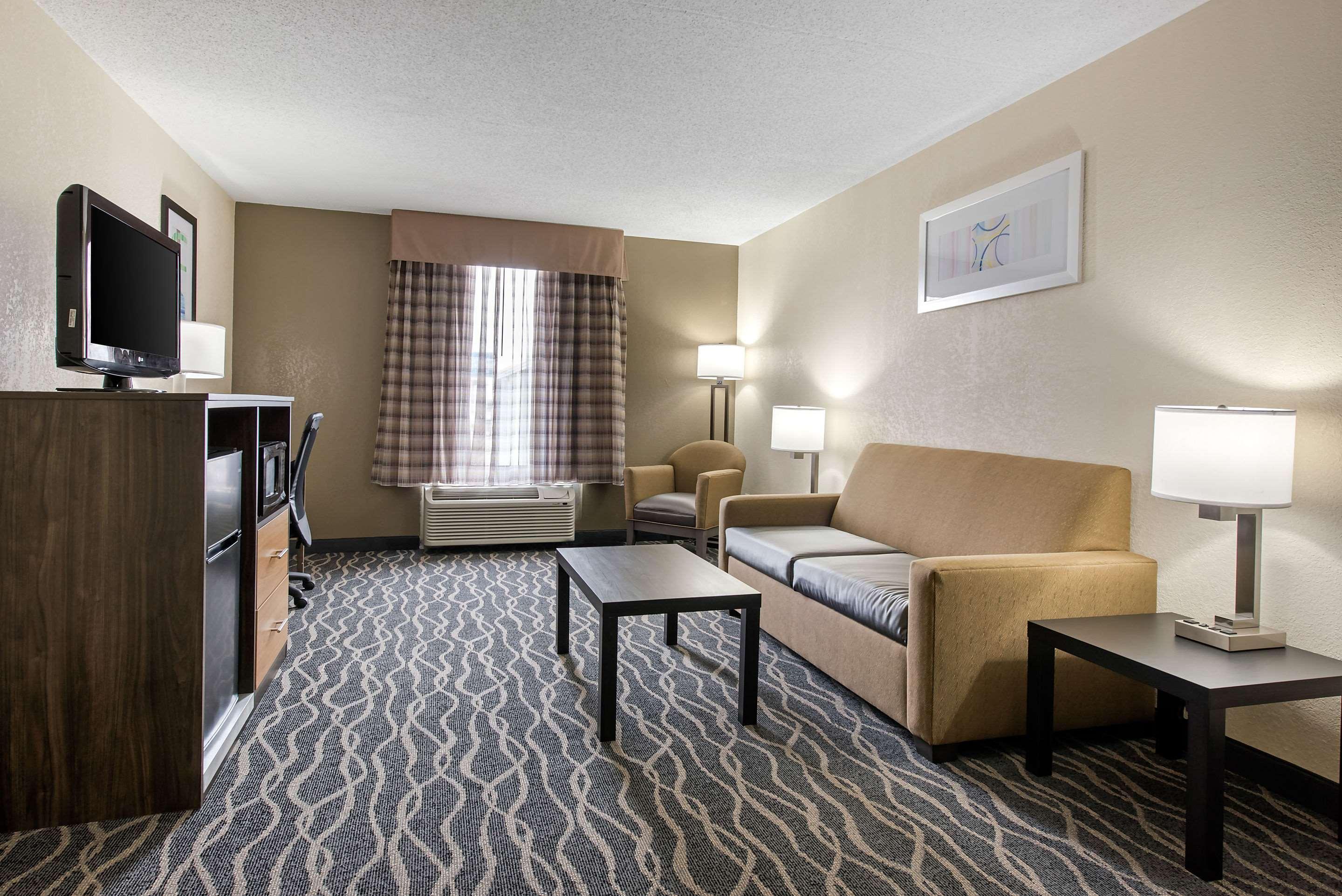 Quality Inn & Suites Lafayette I-65 Exteriér fotografie