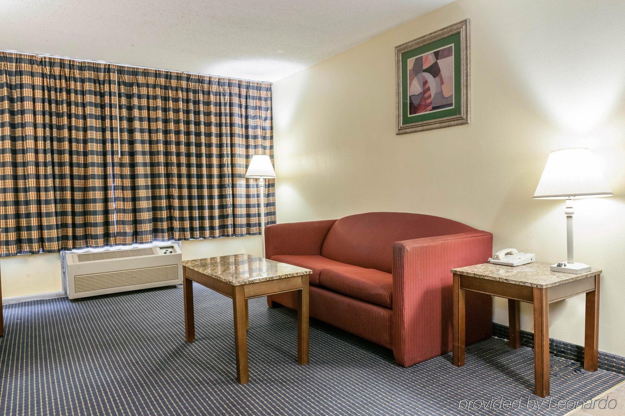 Quality Inn & Suites Lafayette I-65 Exteriér fotografie